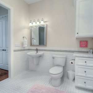 07082016-J2-Homes-Highland-Interior-Bathroom